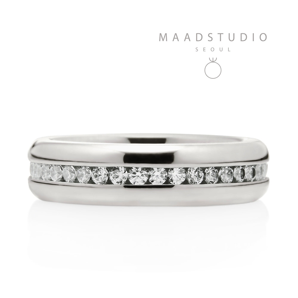 Oval princess band ring (M) CZ Sterling silver