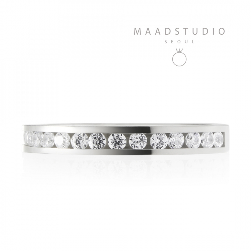 Princess band ring (M) CZ Sterling silver