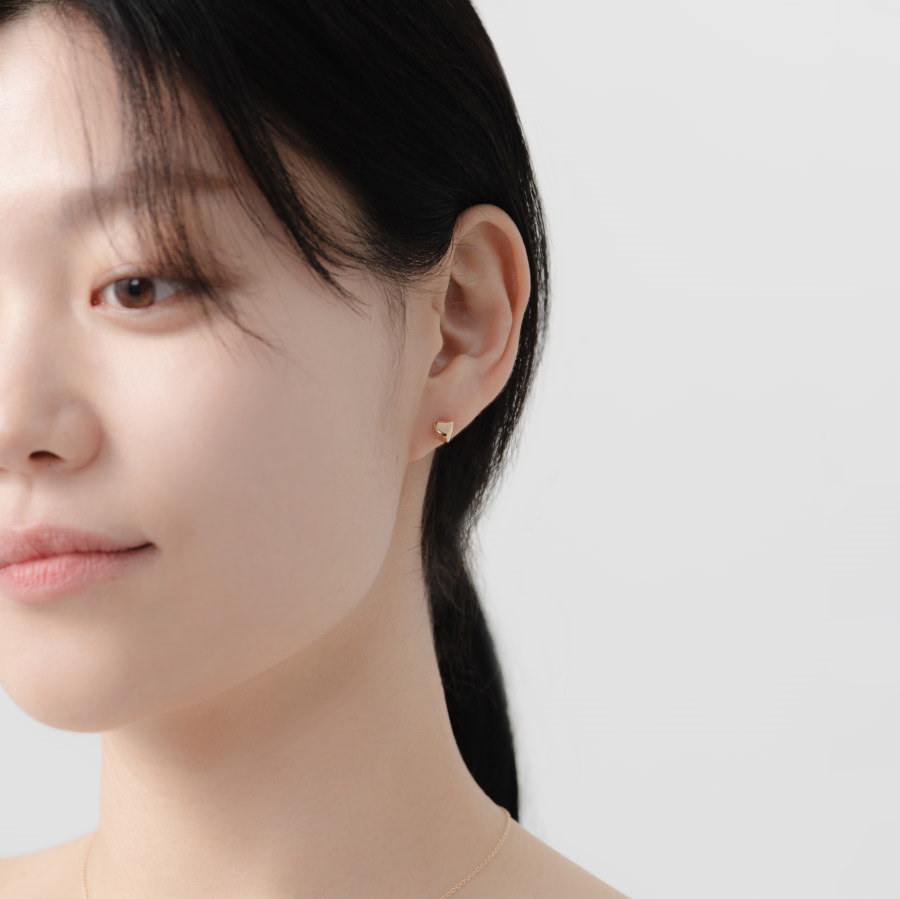 삼각돌 귀걸이 14k