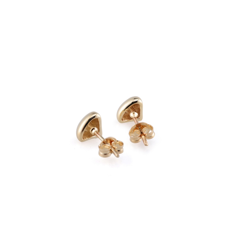 Pebble stone triangle earring 14k gold