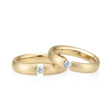 잉글리쉬헤로스 텐션밴드 커플링 (5mm+4mm) 14k 0.1ct hairline