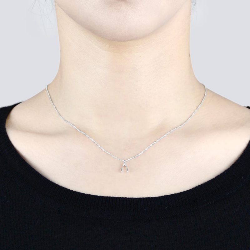 Wishbone pendant (M) Sterling silver