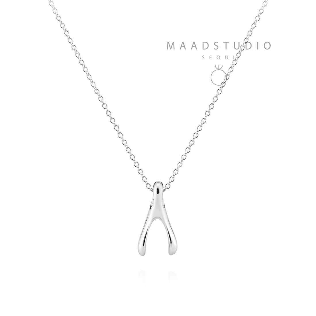 Wishbone pendant (M) Sterling silver