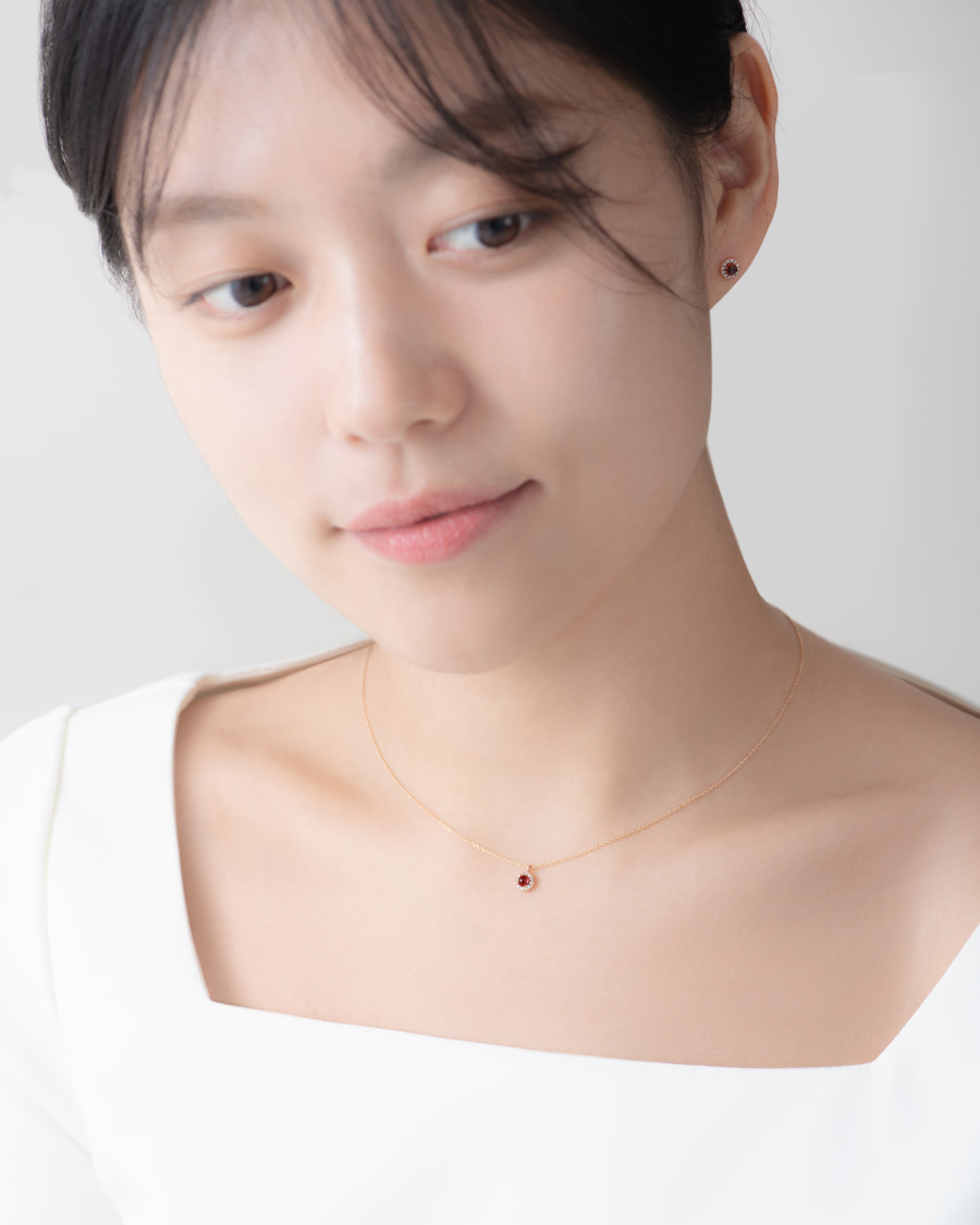 데이지 목걸이 14k 레드골드 garnet