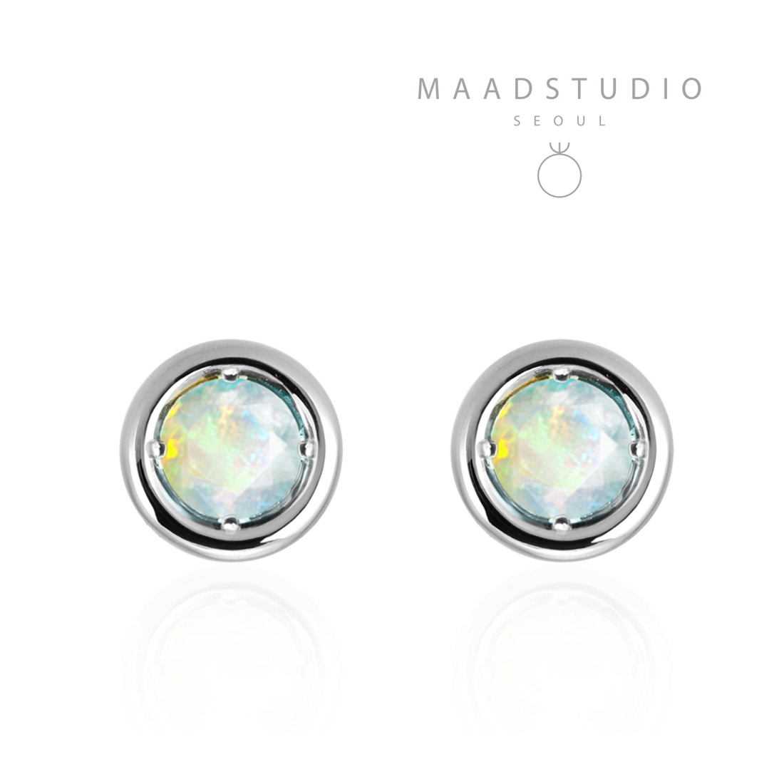 Hemisphere earring 14k White gold opal 0.1ct