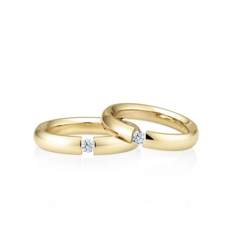 English heros Tensionband wedding ring Set (4mm & 3.5mm) 14k gold CZ 0.1ct