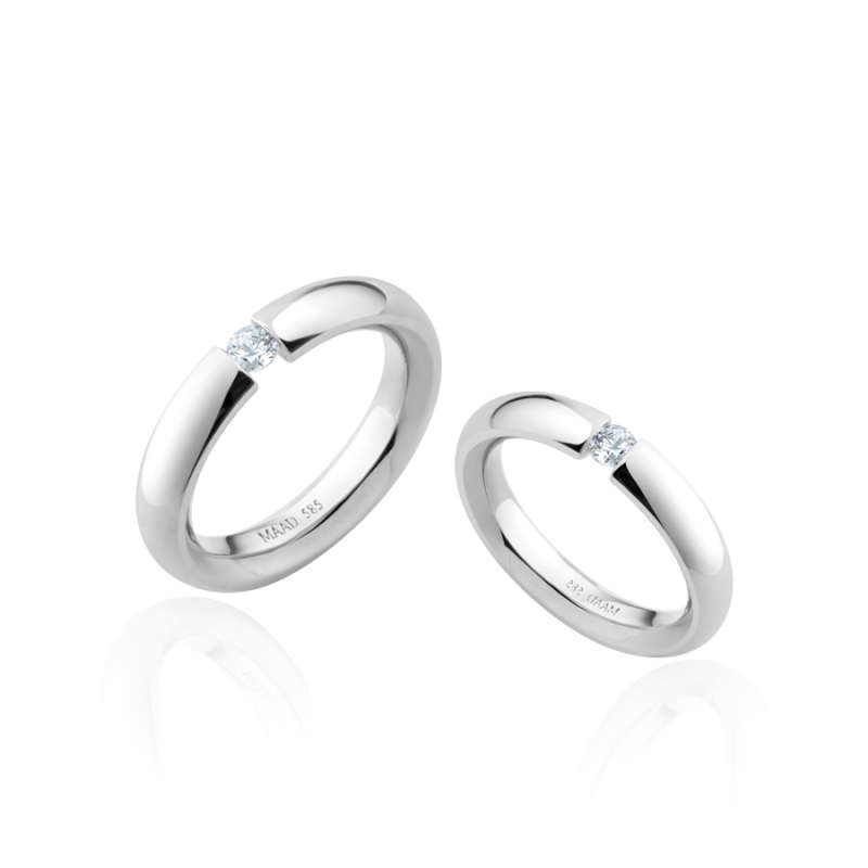 English heros Tensionband wedding ring Set (4mm & 3.5mm) 14k White gold CZ 0.1ct