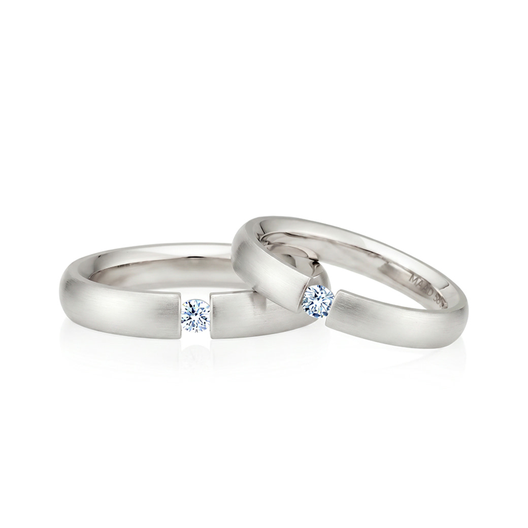 잉글리쉬헤로스 텐션밴드 커플링 (4mm+3.5mm) 14k 화이트골드 0.1ct hairline