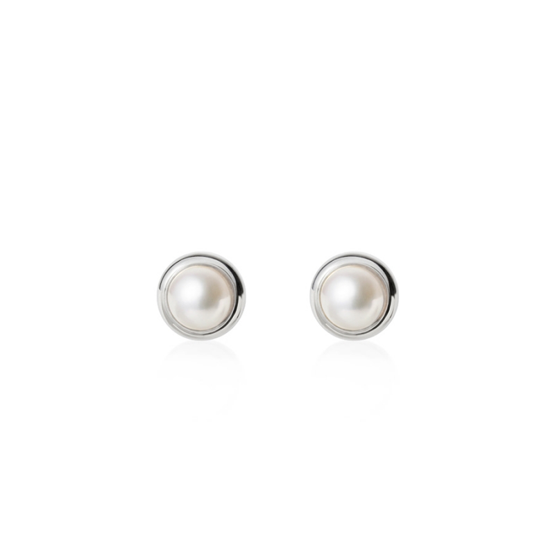 Donguri earring 14k White gold pearl