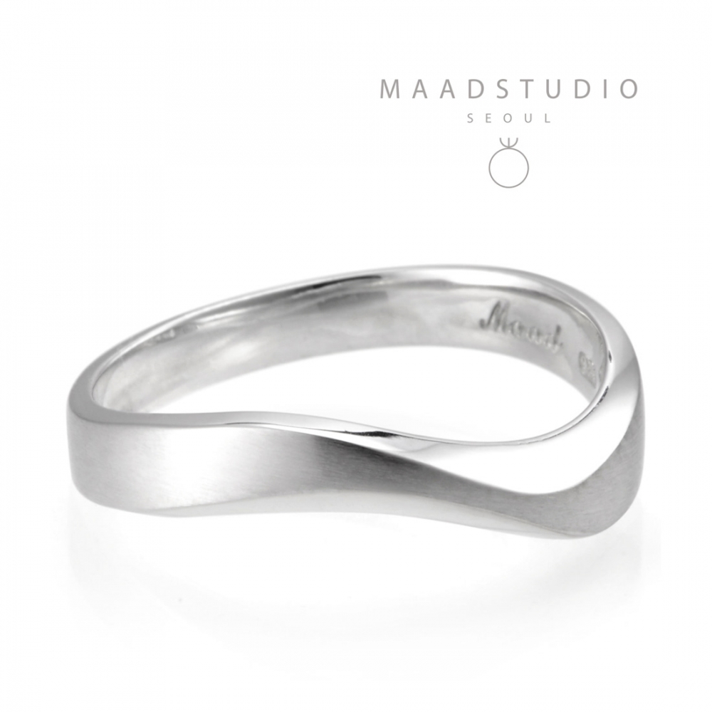 Stream wave II ring (L) Sterling silver hairline