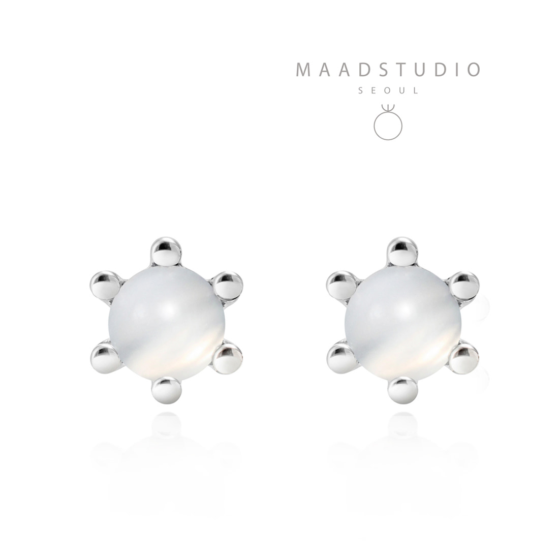 Dandelion earring blue moonstone 0.3ct Sterling silver