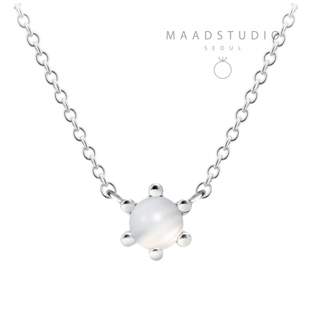 Dandelion pendant blue moonstone 0.3ct Sterling silver