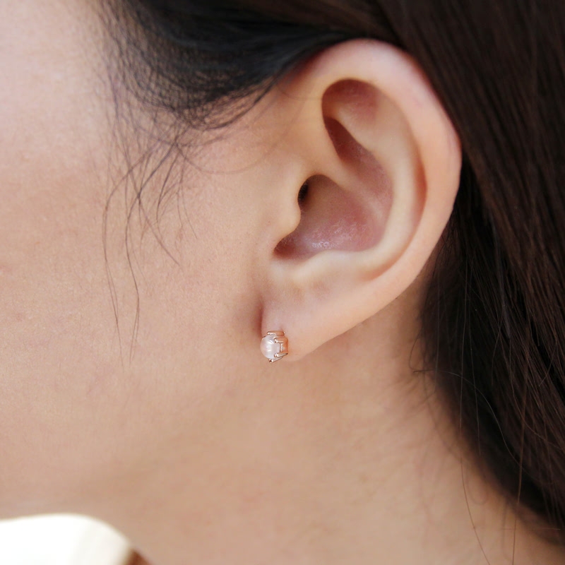 Dandelion earring moonstone 0.3ct 14K gold