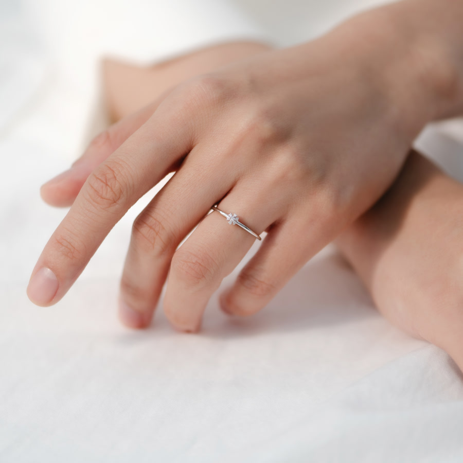 풀꽃반지 14K 화이트골드 CZ