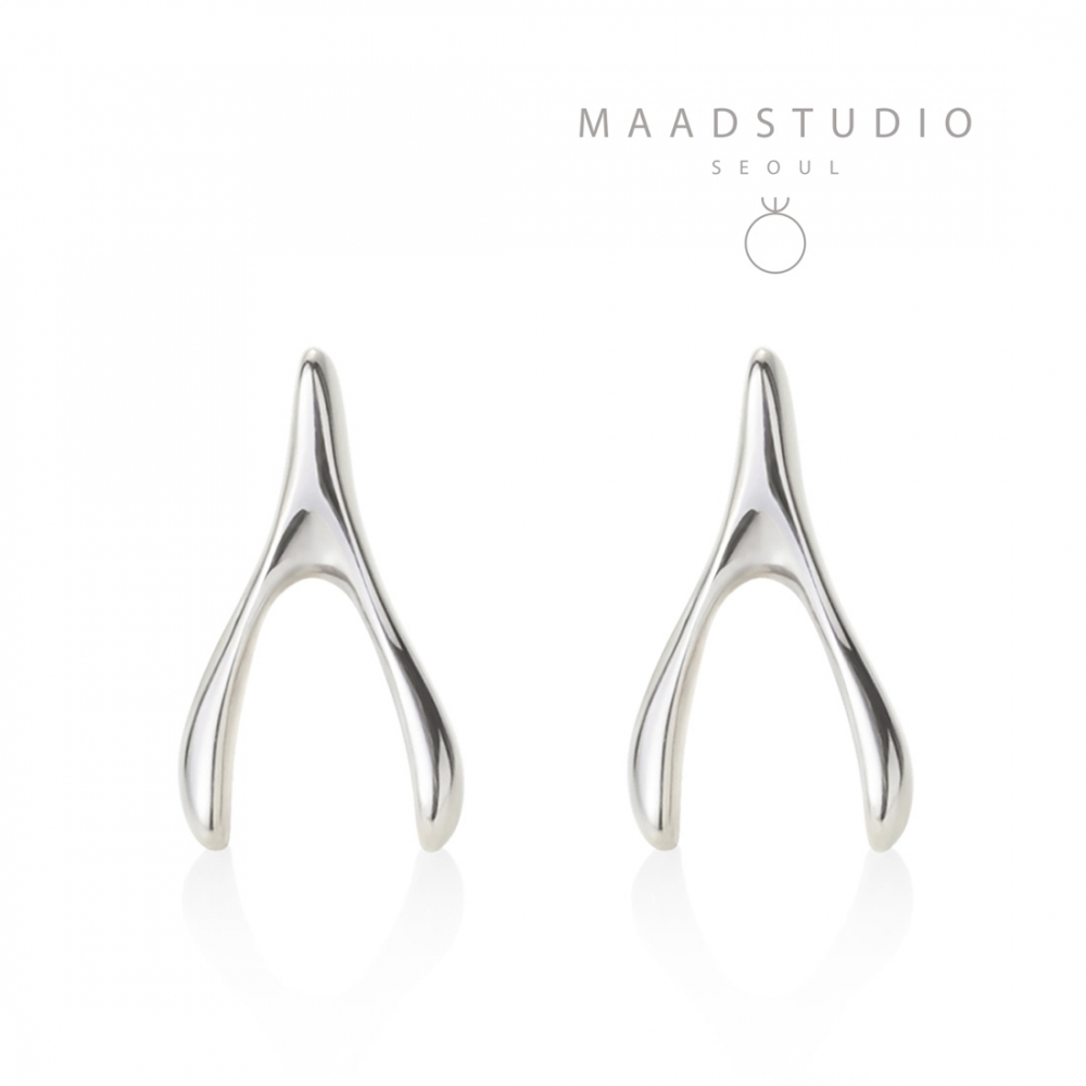 Wishbone earring Sterling silver