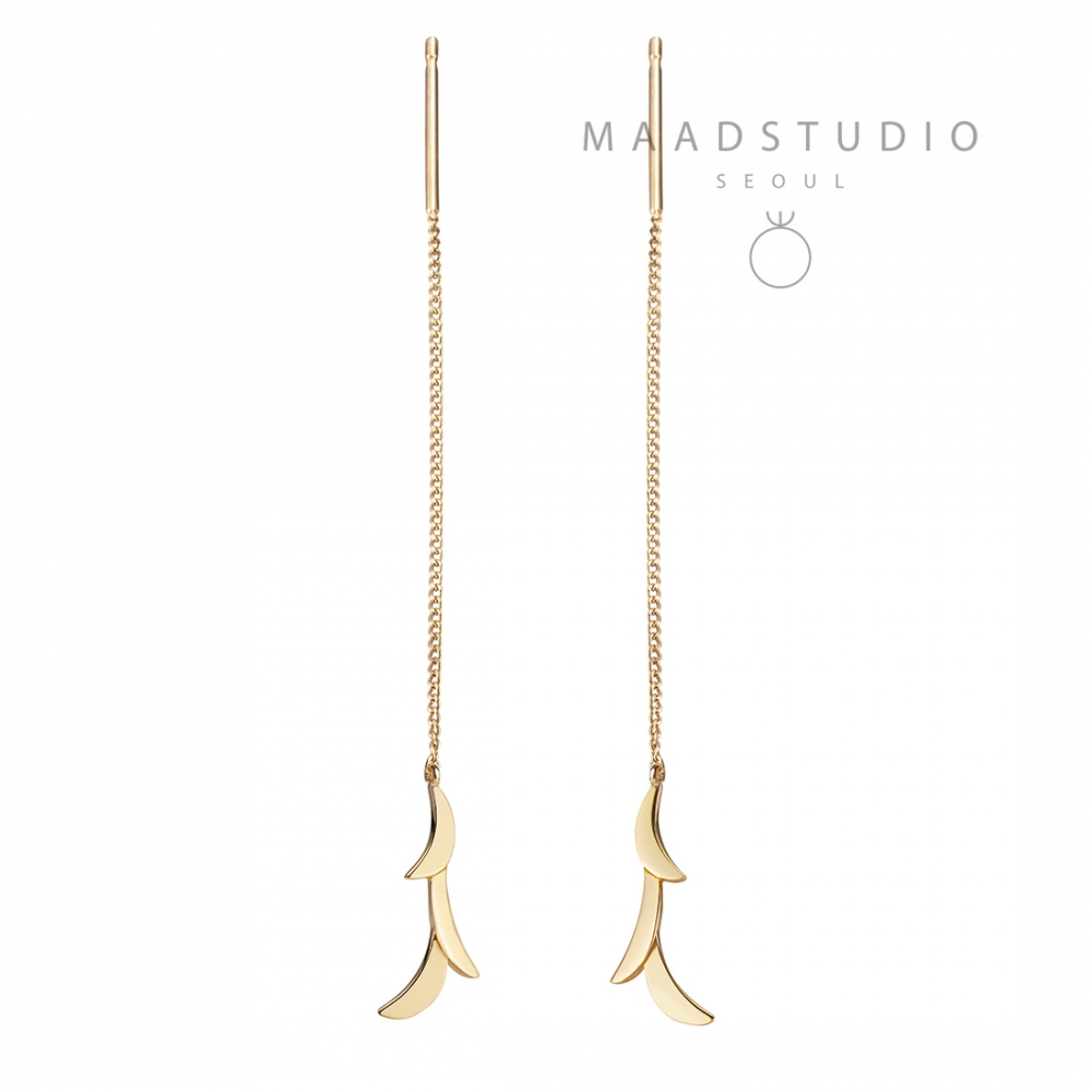 Orchid II chain earring 14k gold