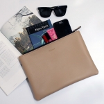 DAILY SIMPLE CLUTCH / BEIGE