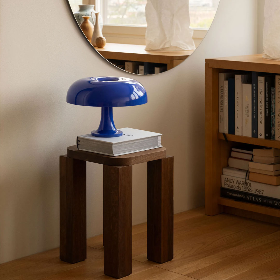 (11월특가) [빠른배송] 아르떼미데 네시노 테이블램프 블루클라인 Artemide Nessino Blue Klein (전구포함)