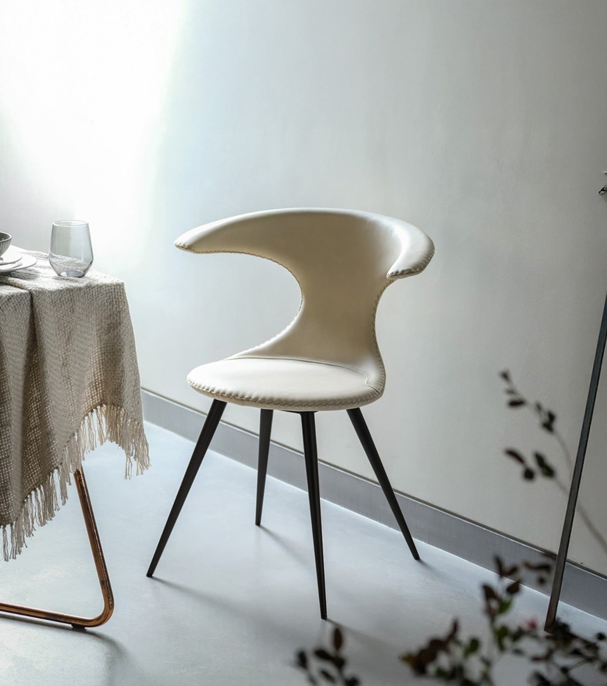 (빅세일) 일바 [Limited Edition] 플레어 체어 ILVA Flair Chair