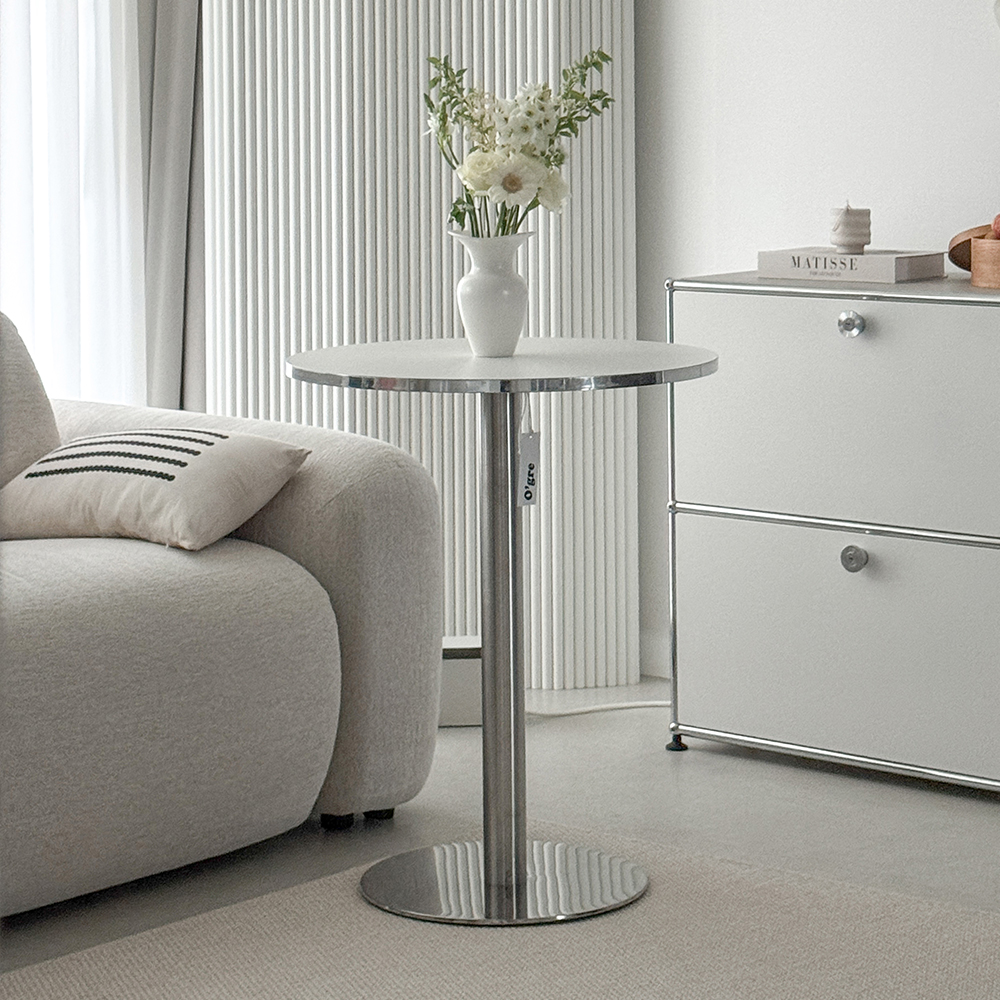 오그레 실븐 라운드 테이블