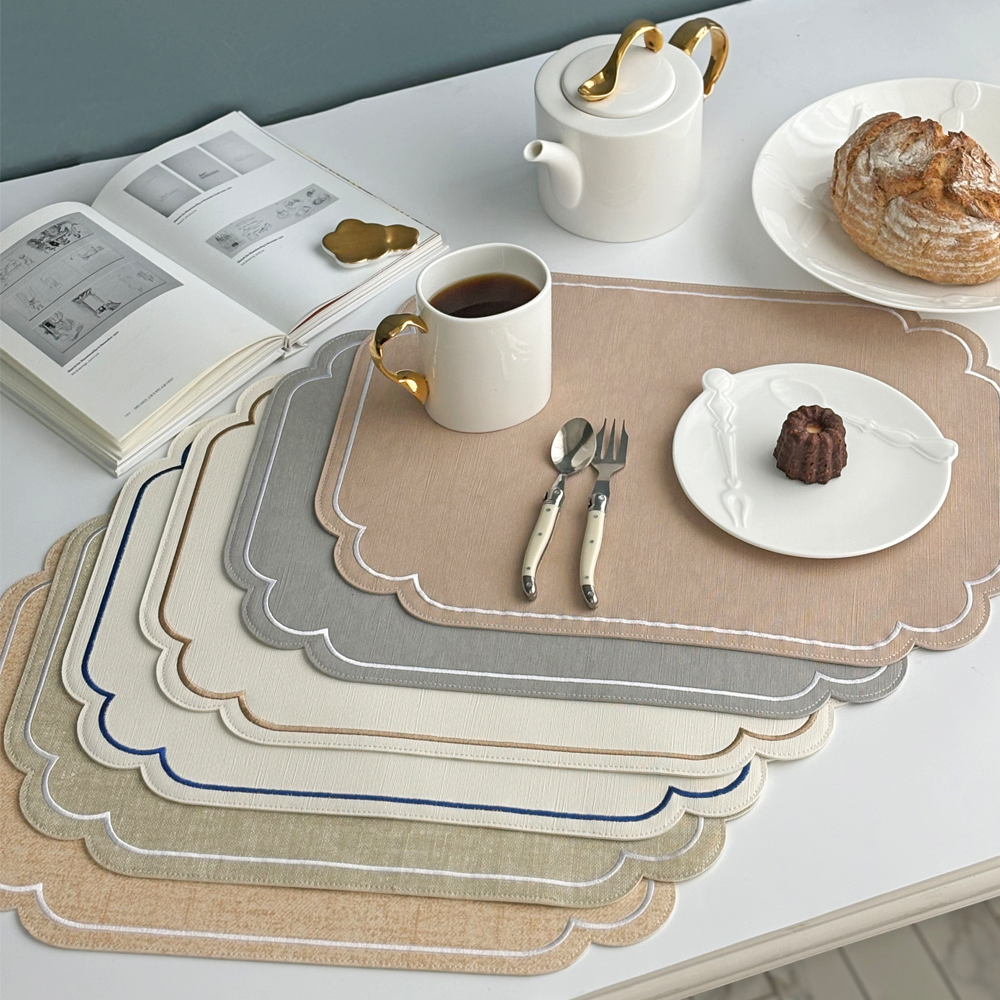 트위그뉴욕 라네 자수 테이블매트 (6 colors)