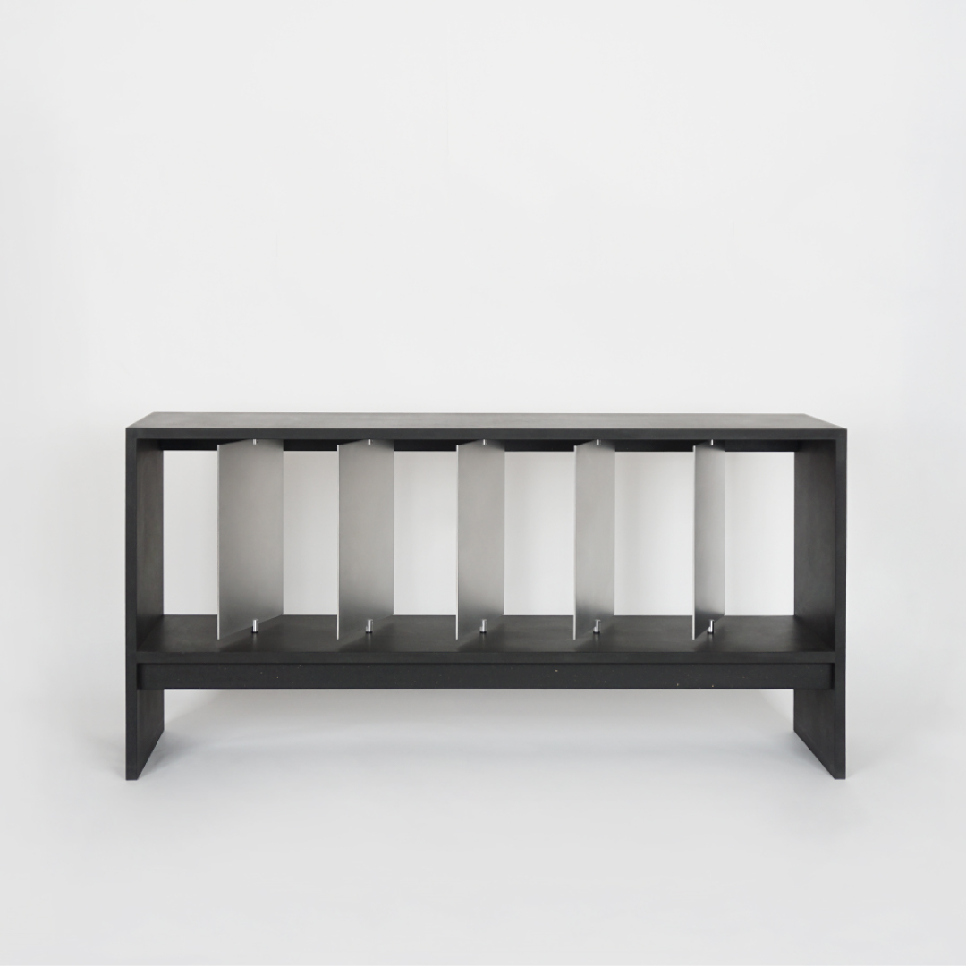 유스투바운더리 스위블 책장 / SWIVEL BOOKSHELVES