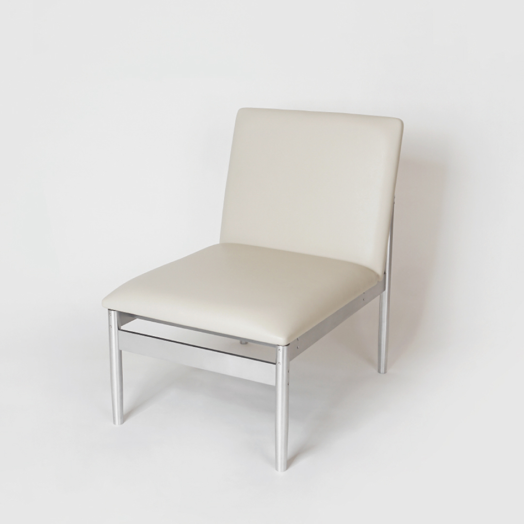 유스투바운더리 에이치엔 라운지체어 / HN LOUNGE CHAIR