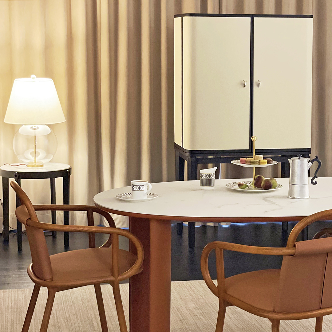 세티나인 RARO TABLE