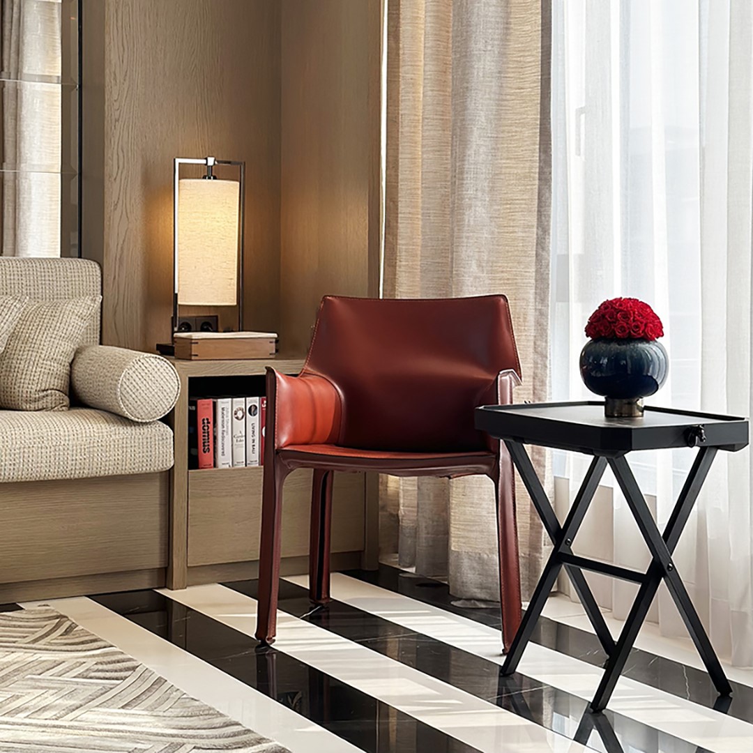 세티나인 TRAY TABLE