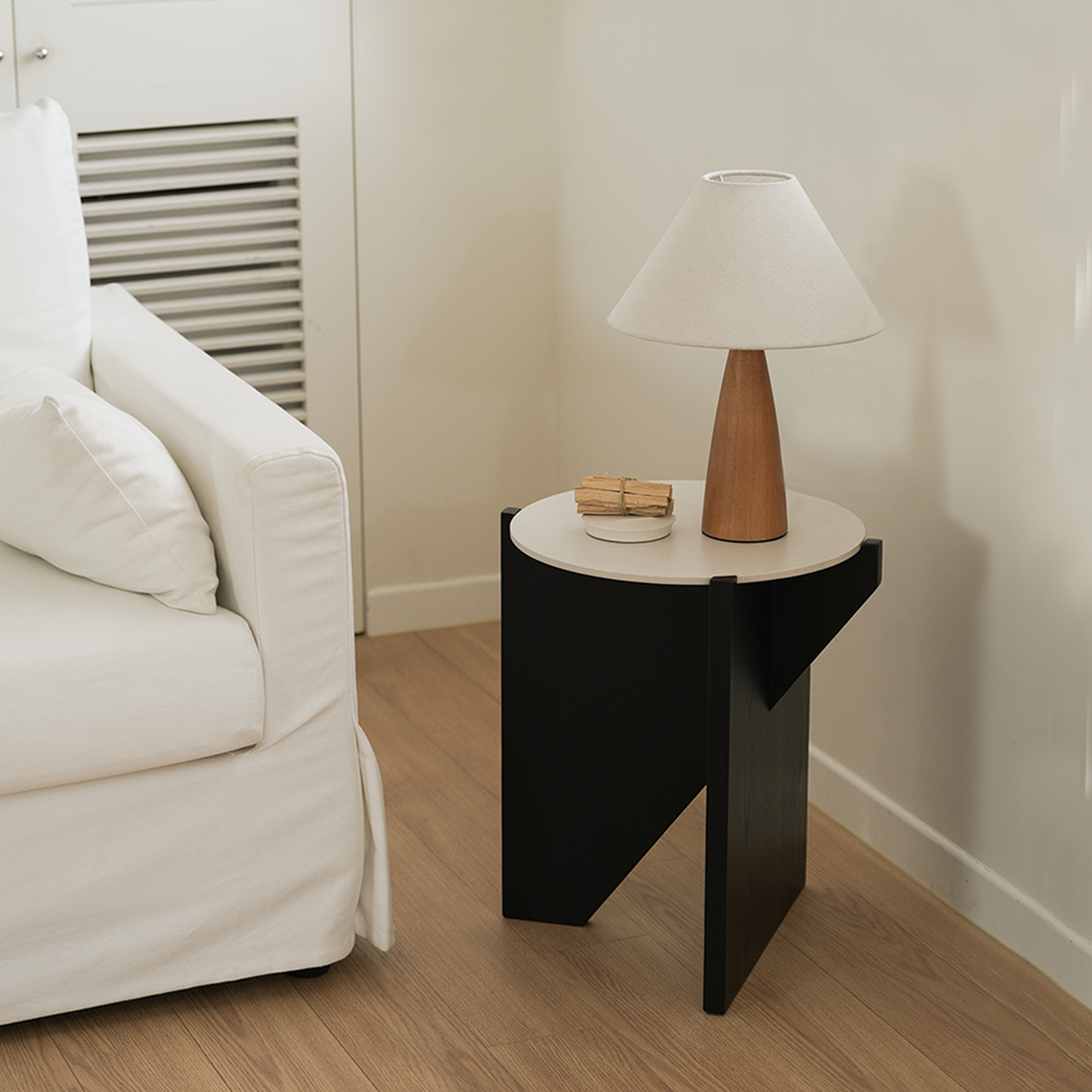 (1월특가) 라미에스 에트나 ST-01 애쉬 블랙 원목 세라믹 원형 사이드 테이블