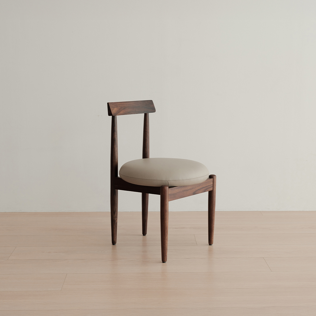 (1월특가) 우드올렌스 로이 의자