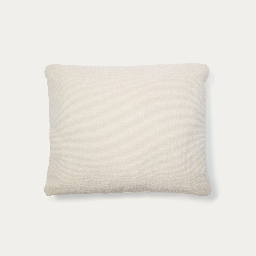 [단독쿠폰] 케이브홈 MARTINA 마르티나 에크루 쿠션 60 X 52CM