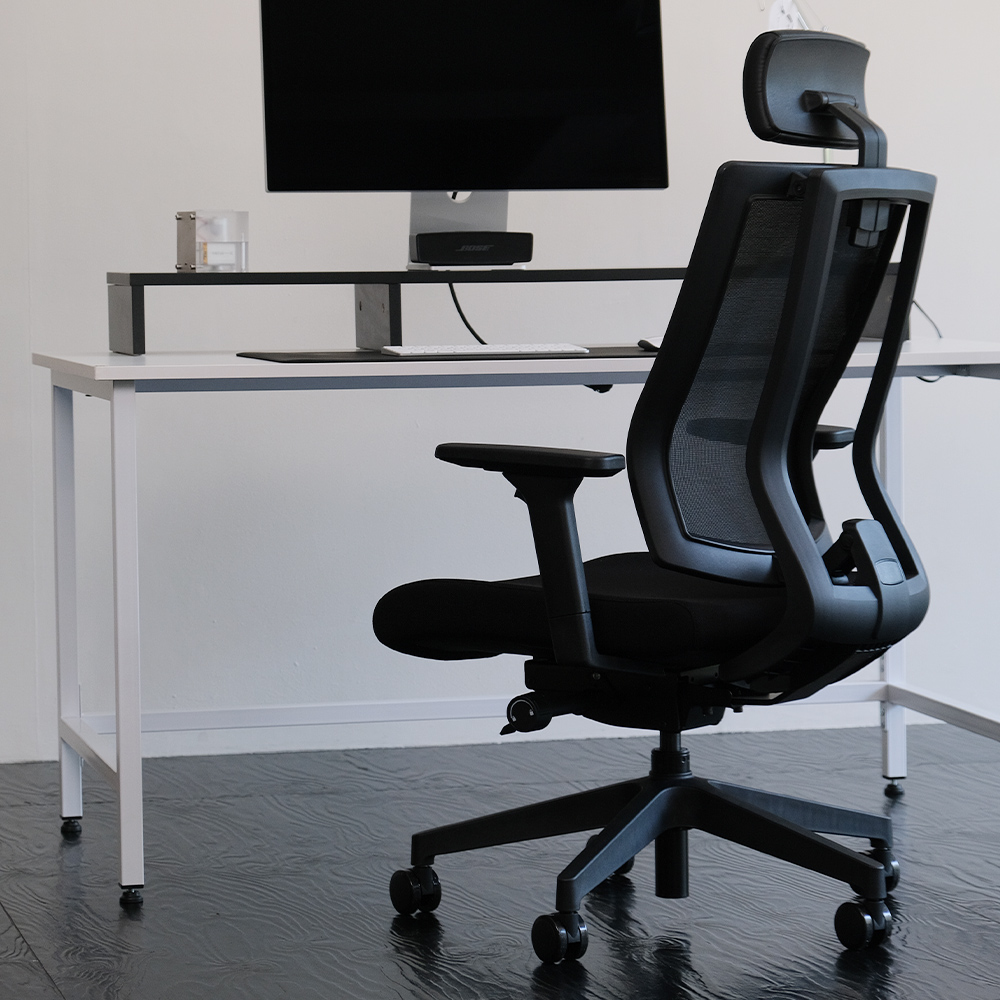 (2월특가) 브릭사 국산 사무용 책상의자 컴퓨터의자 메쉬 블랙 - 3sizes