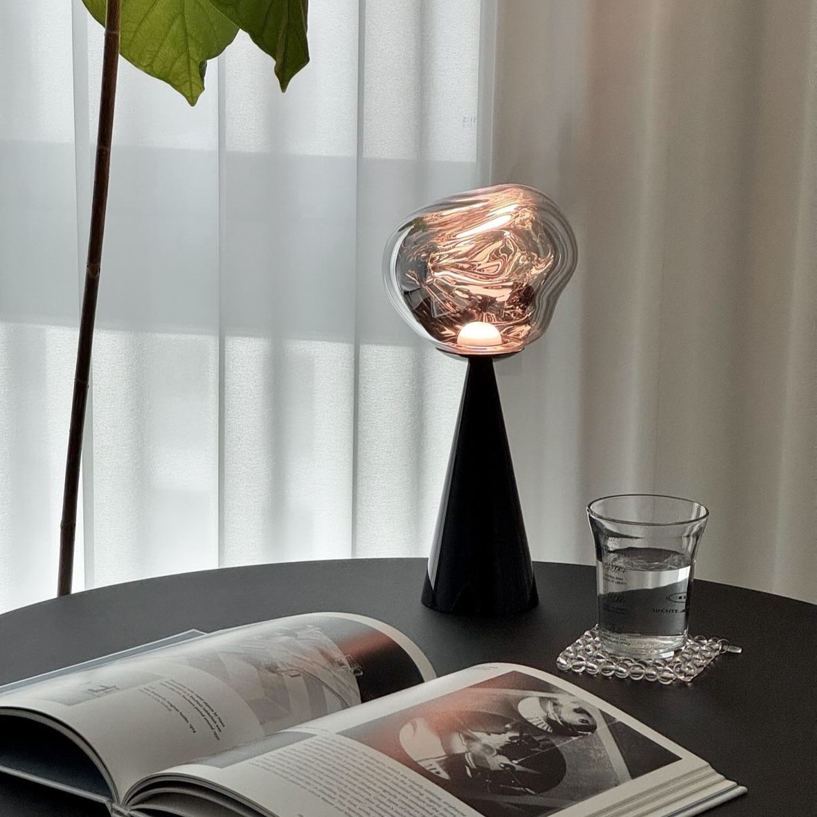 (6월특가) 톰딕슨 멜트 포터블 LED UN 골드 TOM DIXON Melt Portable Gold LED UN Gold
