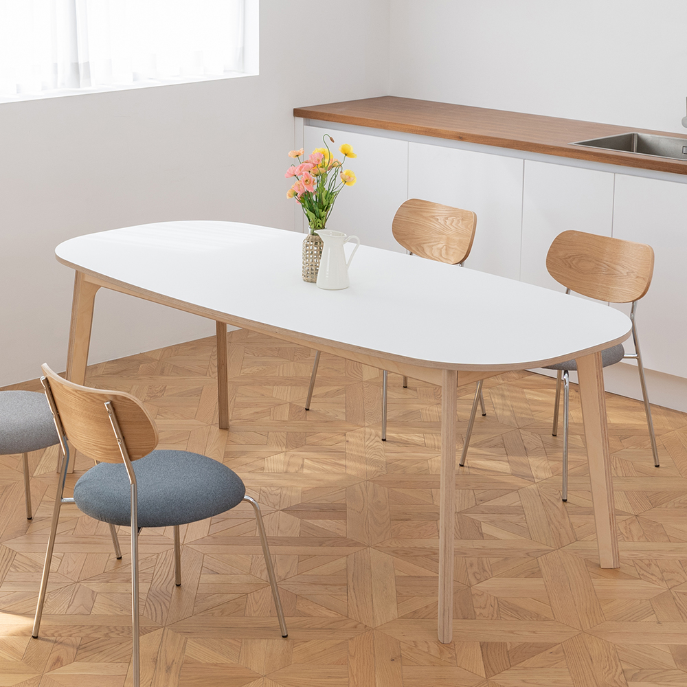 탄스 페닉스 베튤라 룽고 테이블