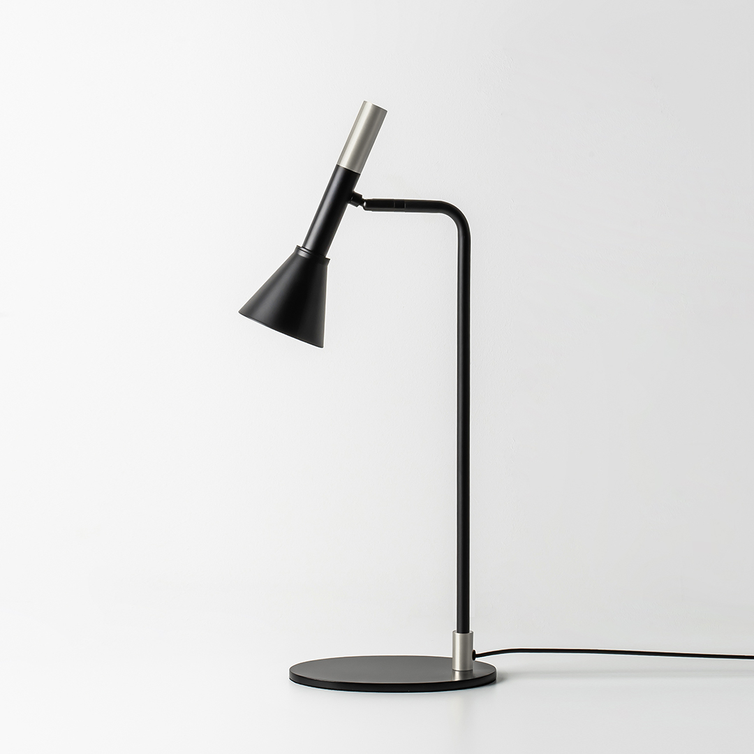 베르몬드 토스카 테이블램프 Toska Table Lamp (2color)