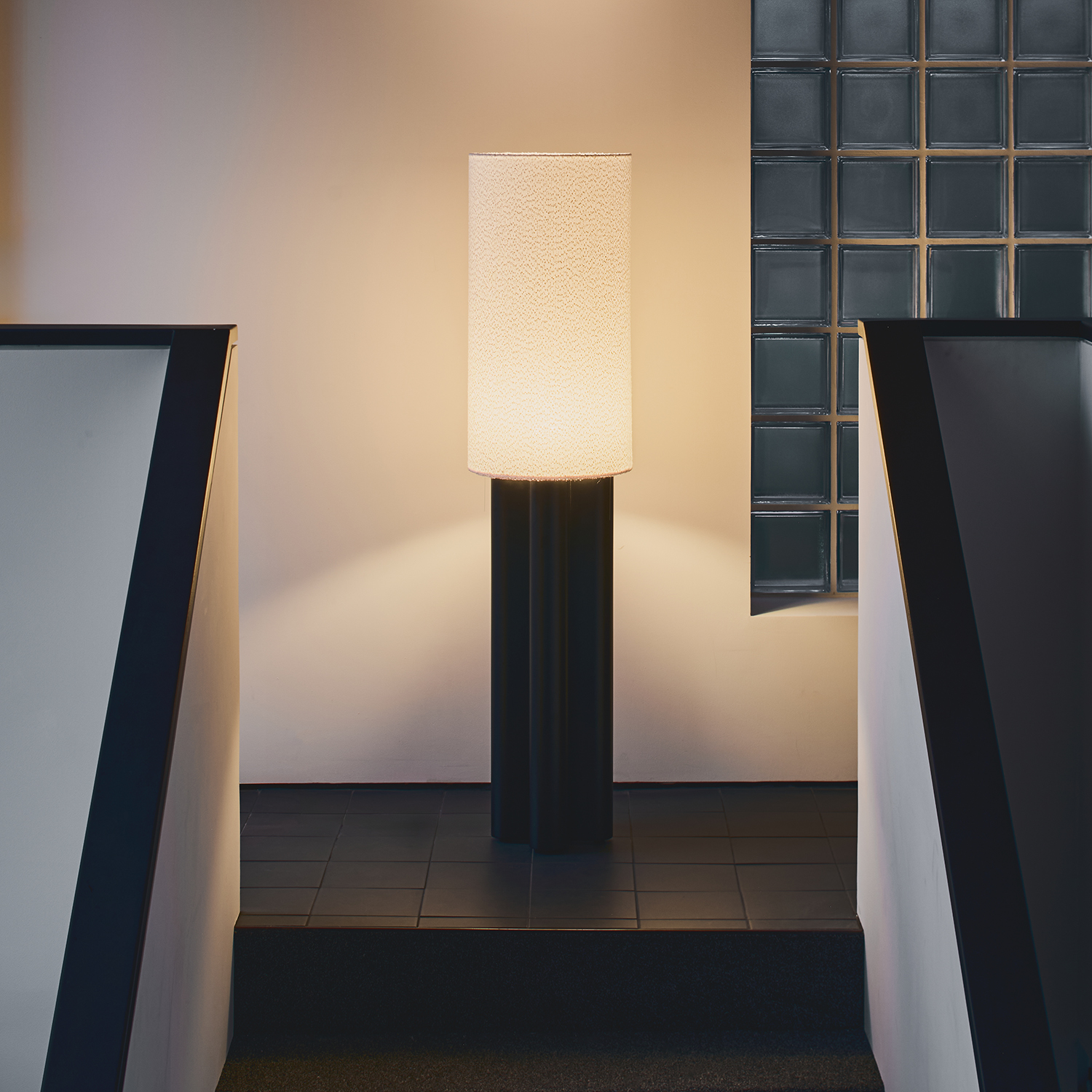 TXTR 텍스쳐 로에 플로어 램프 ROHE LAMP 2colors