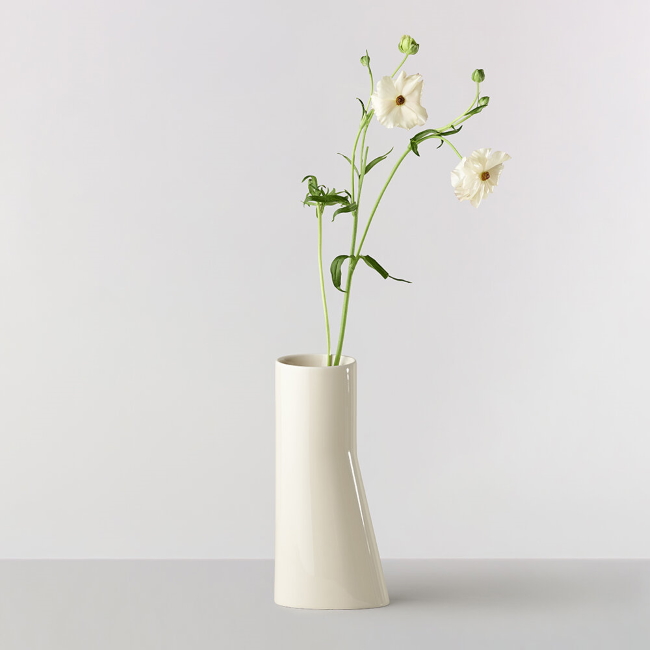 로 컬렉션 No.67 Oval Vase Vanilla Tall