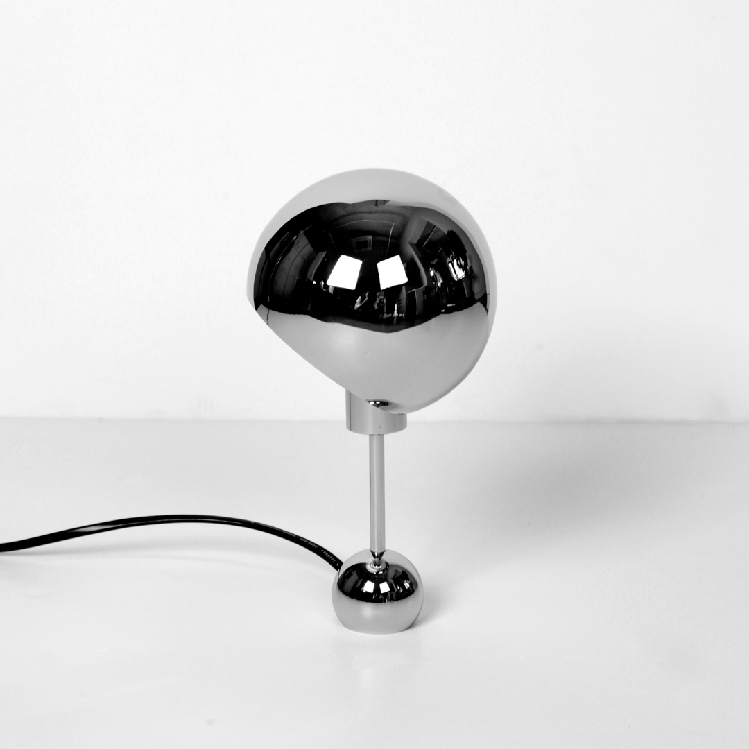 (5월특가) 에프이26 엠바이드 테이블램프 Embodied table lamp
