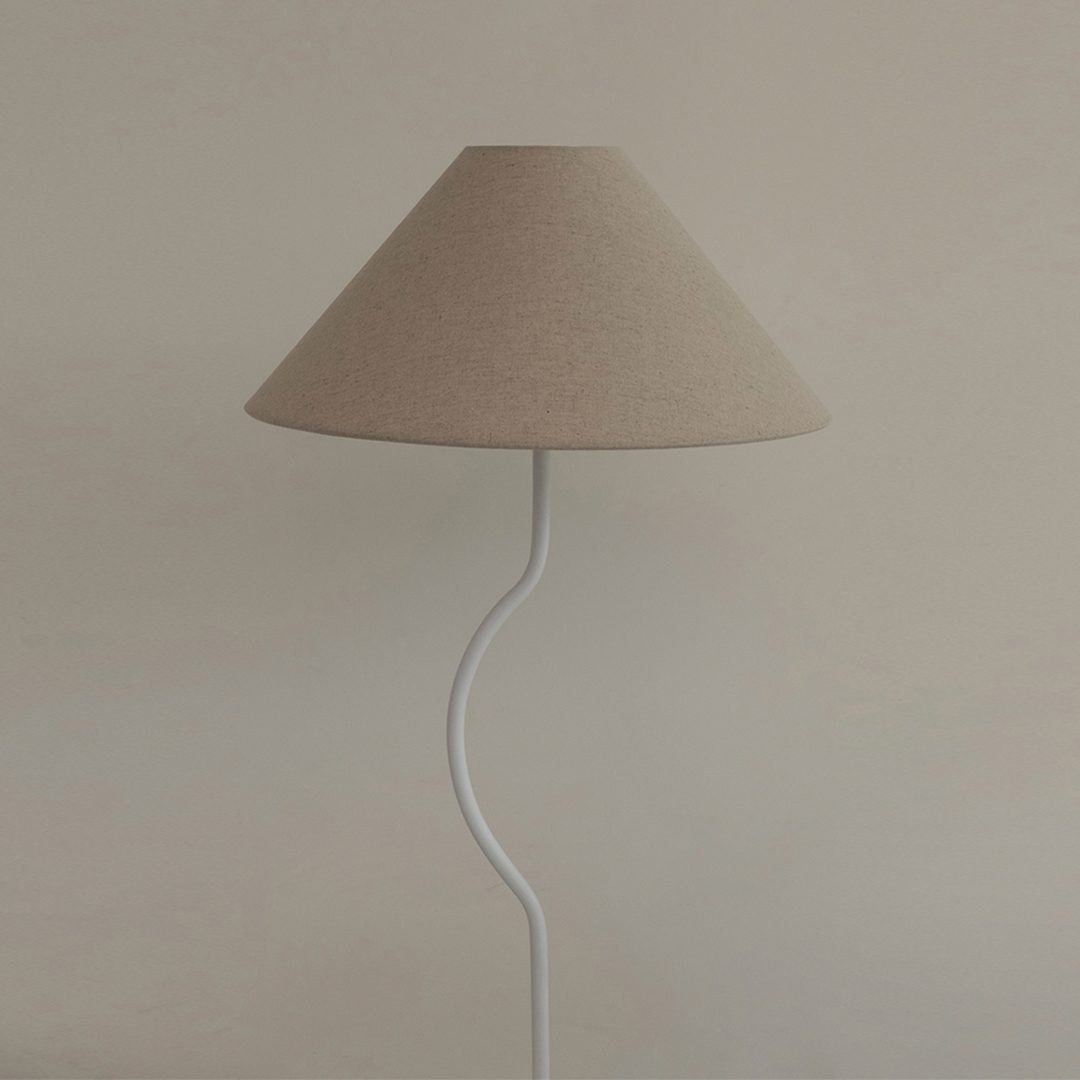 에프에프컬렉티브 테이블램프 Fig Medium Stand Lamp White