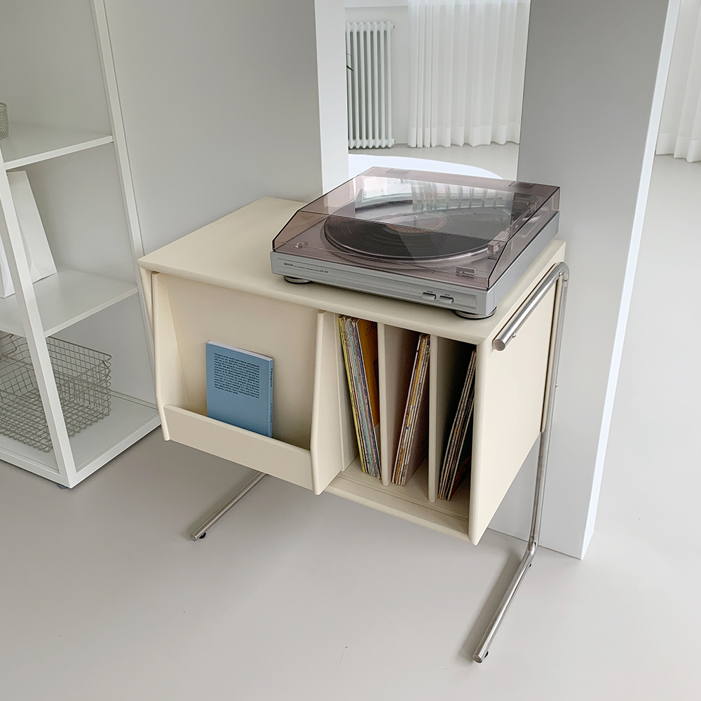 (11월특가) 바미르 Butter stainless magazinerack side table (버터 스테인레스 매거진랙 사이드 테이블)