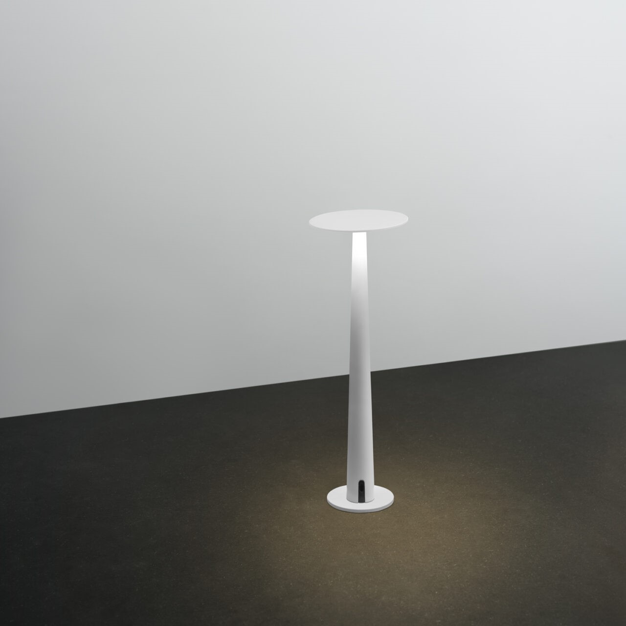 (리빙패밀리세일) 네모 포르토피노 무선 테이블램프 Nemo Portofino Portable Table Lamp (관부가세 포함)