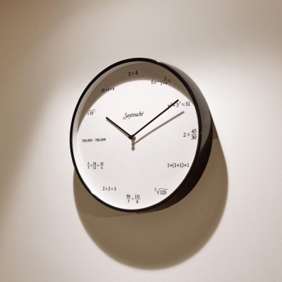 세이투셰 Quiz Wall Clock (White) 퀴즈 월 클락 (화이트)