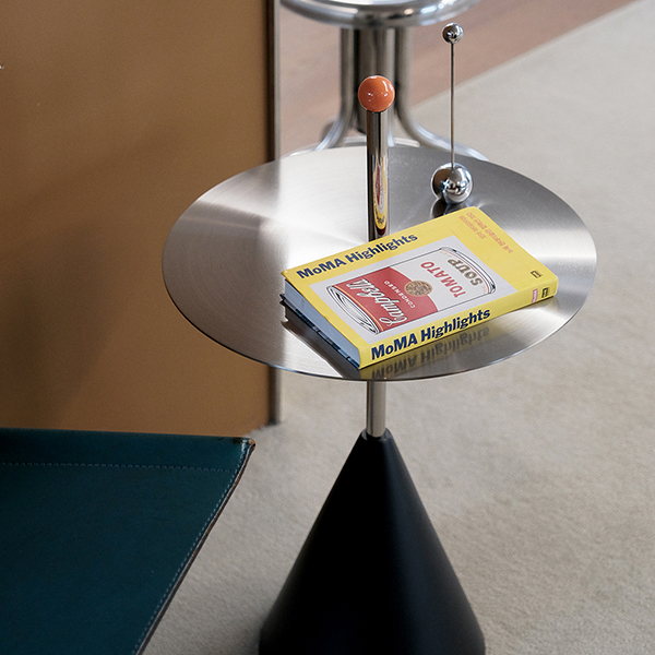 피콕서울 유에프오 사이드 테이블