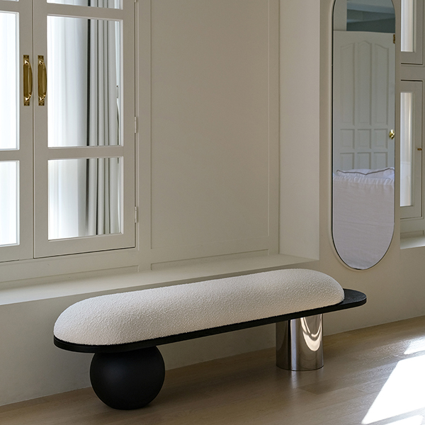 피콕서울 오브제 벤치