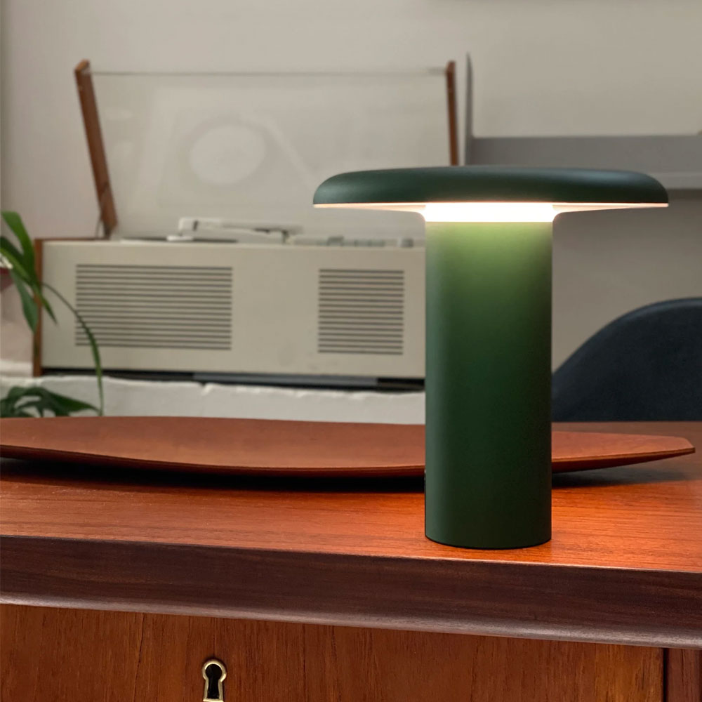 (11월특가) [빠른배송] 아르떼미데 타쿠 포터블 램프 Artemide Takku Portable Lamp