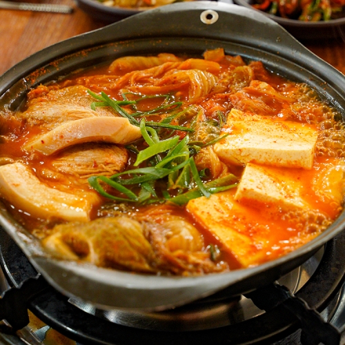 [엄마손] 생(生)돼지고기 김치찌개