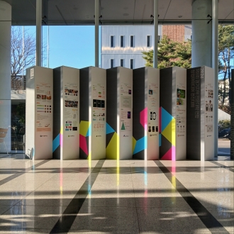 허니콤보드 병풍형 전시월