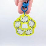 반투명 유광 아크릴 키링