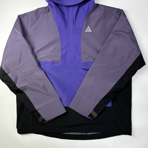 NIKE ACG